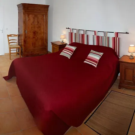 Gite Domaine Le Fragnaud * Saint-Porchaire