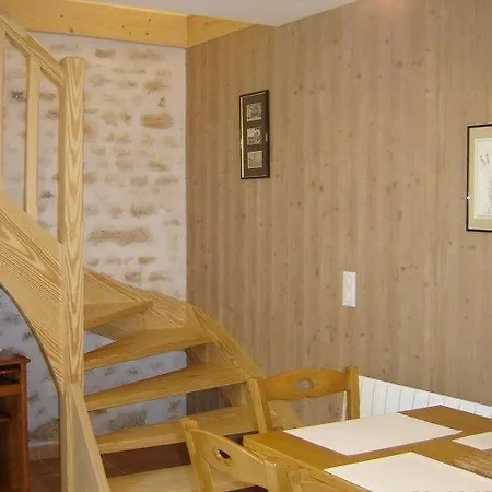 Holiday home Gite Domaine Le Fragnaud
